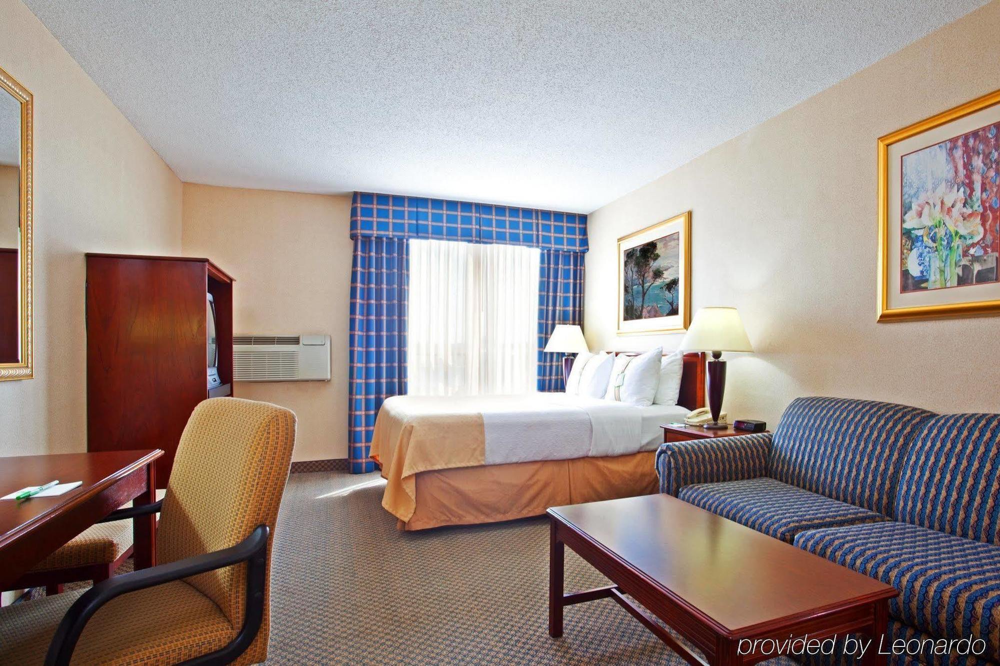 Holiday Inn Chicago - Elk Grove, An Ihg Hotel Elk Grove Village Exterior photo