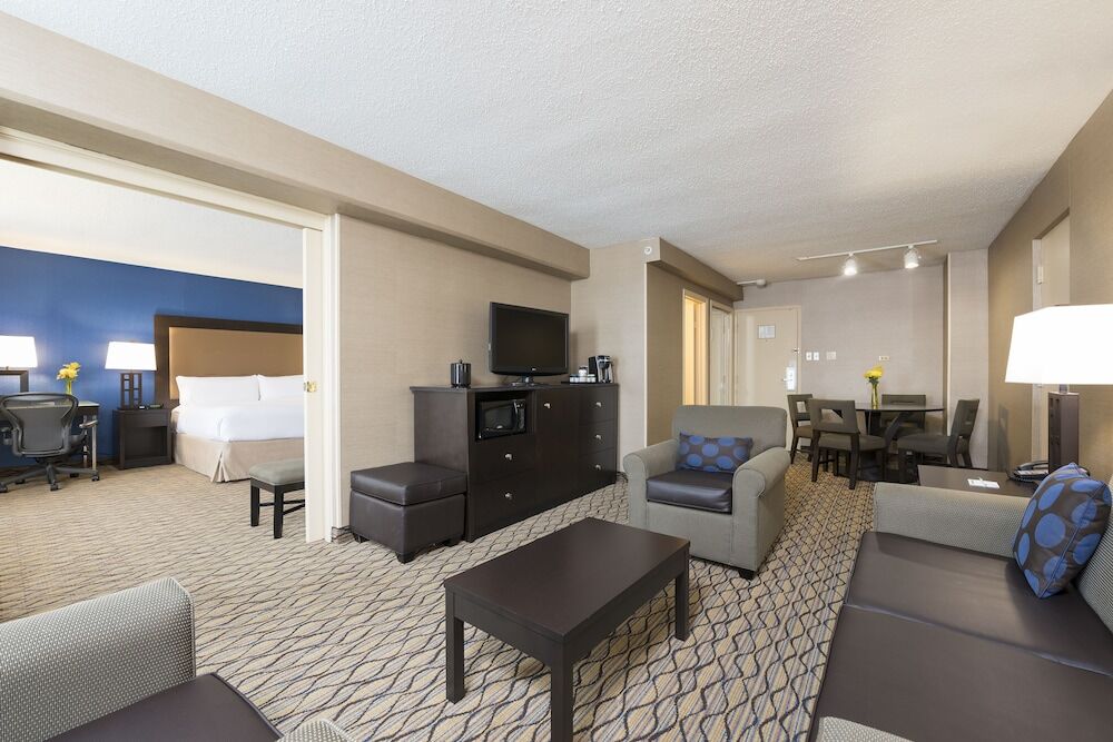 Holiday Inn Chicago - Elk Grove, An Ihg Hotel Elk Grove Village Exterior photo